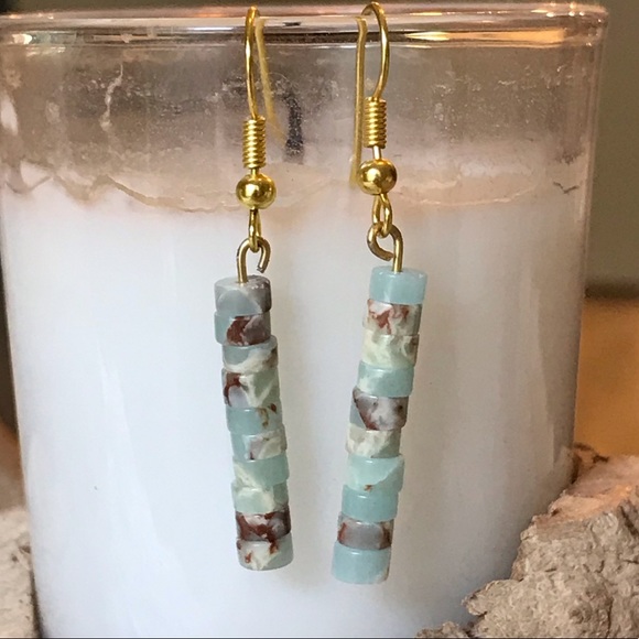 Beach inspired earrings! - Picture 3 of 3